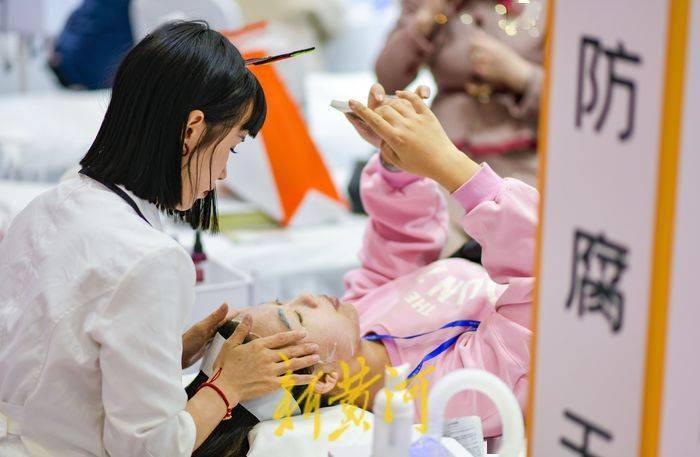 新奇美容驻颜科技集体亮相,美博会主打现场体验美容养生_王锋_国际