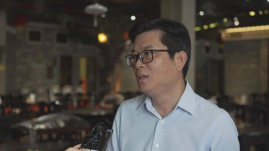 顺德南国渔村餐饮管理服务有限公司运营总监吴敏忠将传统怀旧的顺德菜