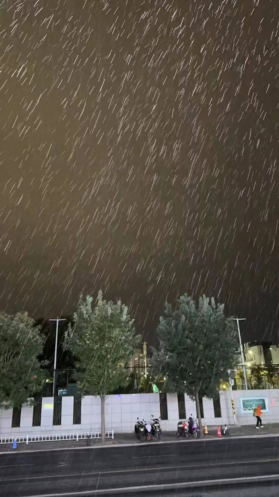 晚安郑州|郑州下雪了,此刻你想起了谁?