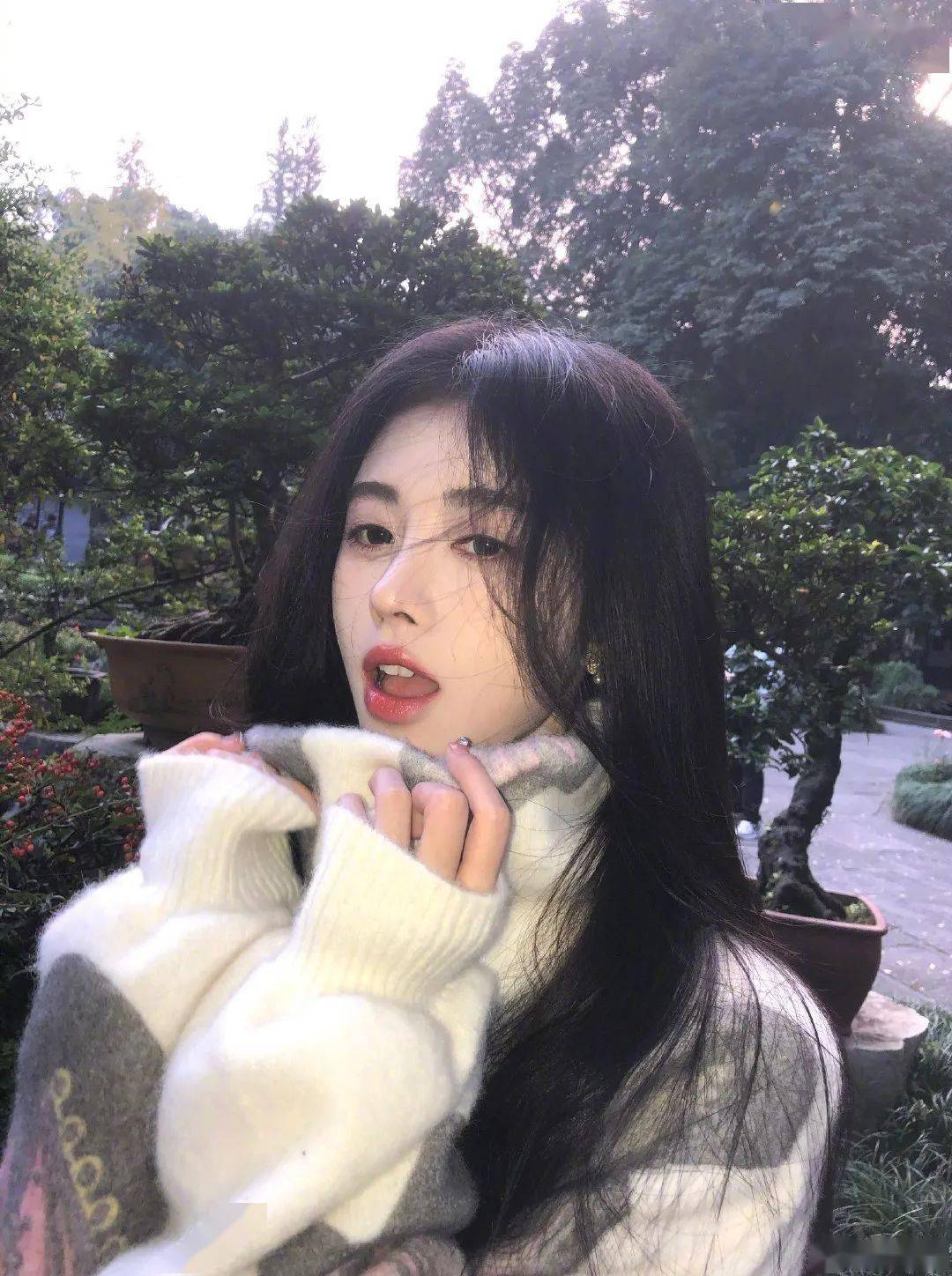 一问一答|张艺兴内涵蔡徐坤？龚俊投资方跑路？王源近况？鞠婧祎新戏？粉丝无脑维护明星？