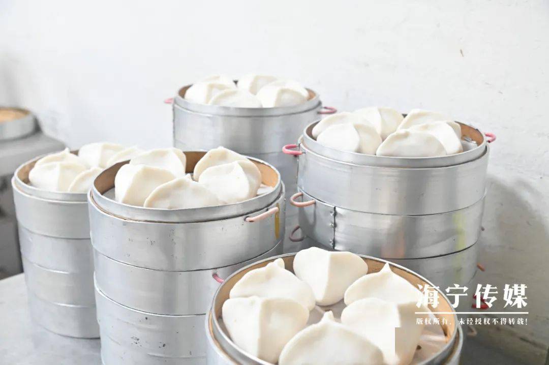 纯手工制作,一年要卖10万多个!好多宴席都被海宁这家小店承包了!
