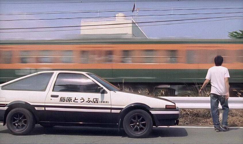 丰田ae86二手车多少钱图片