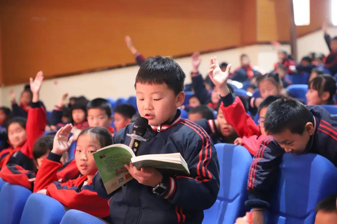名家进校园·"笨狼妈妈"汤素兰走进长郡月亮岛第二小学 | 岳麓书会