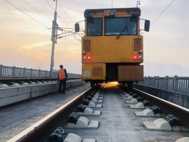 这两条城轨建设有新进展!对肇庆人出行的影响是……_广州_佛山_地铁