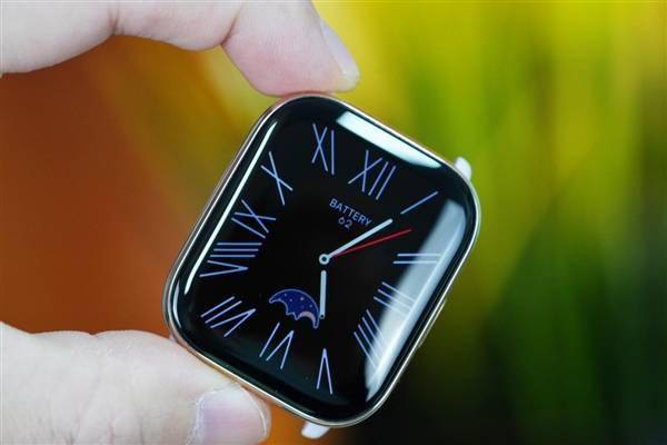 精美小方表仅899元！华米Amazfit Active图赏(图5)