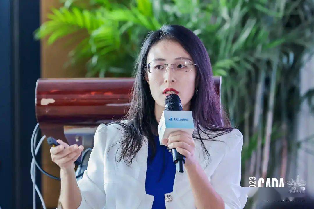 负责人李书华,北京众进技术总经理王晓鹏,纳科达总经理胡晓娜等多位