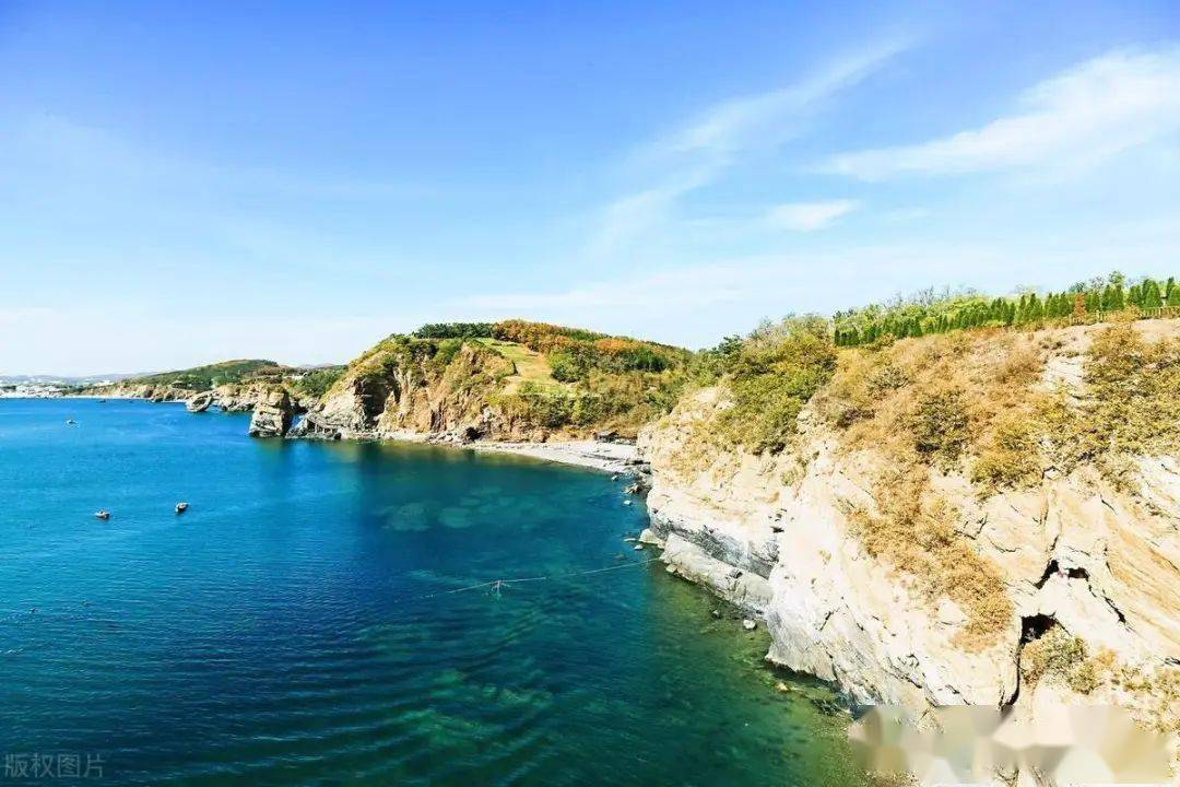 著名的金石滩国家旅游度假区,大连老虎滩海洋公园,关向应故居(纪念馆)