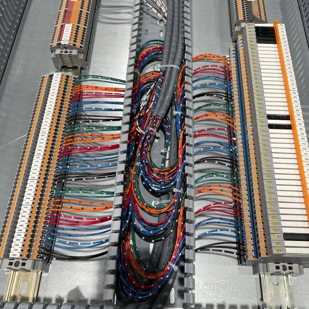 电气柜接线工艺图欣赏!_文章_圈子_声明