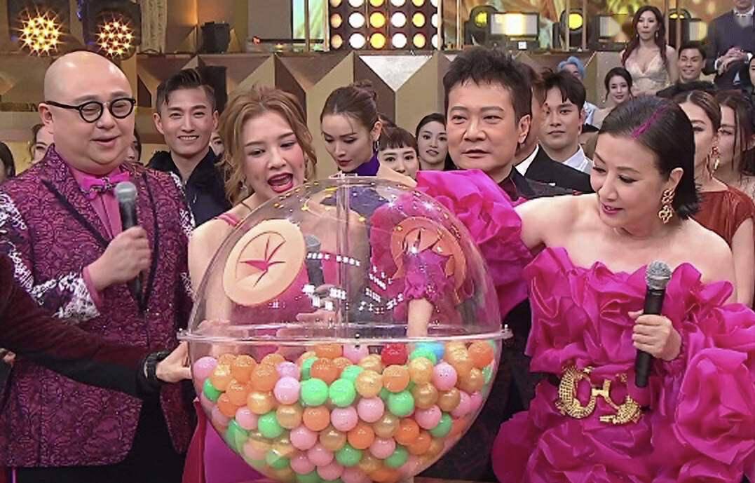 TVB56周年台庆落幕，无大咖捧场星光黯淡，落选港姐抽中42万大奖  第4张