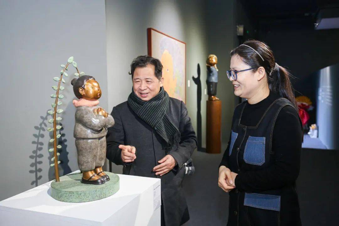 开幕现场开幕现场展览现场展览现场关于艺术家about artists张慧(b