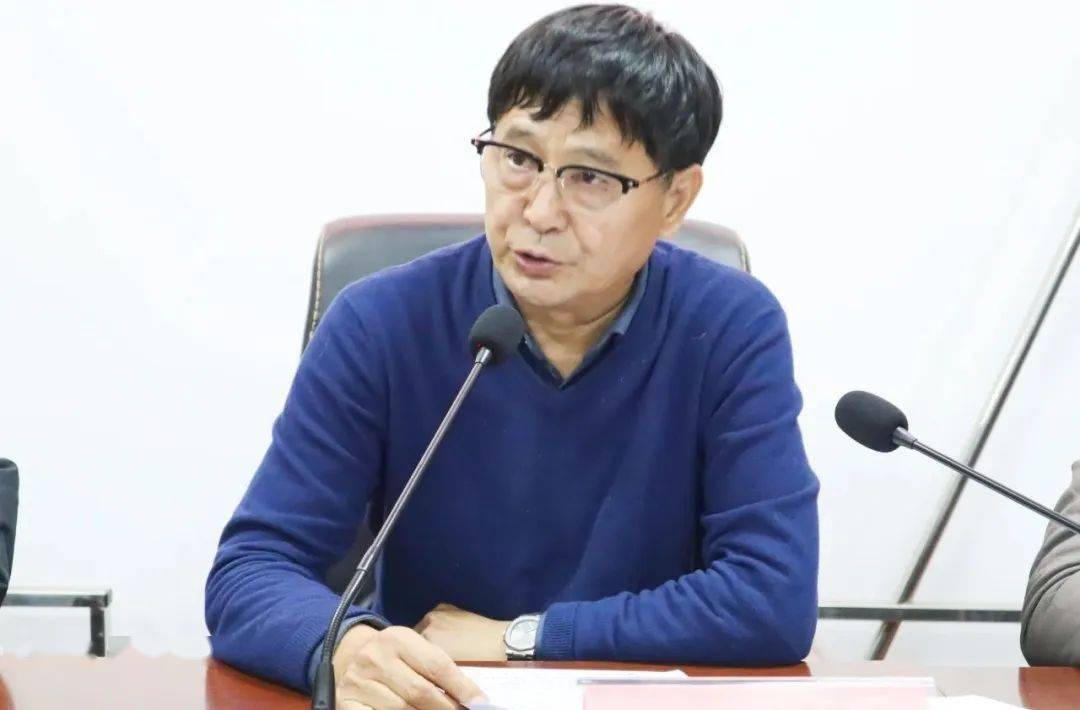 李松元校长从此次安全工作大会的意义,安全工作如何落实和未来学校