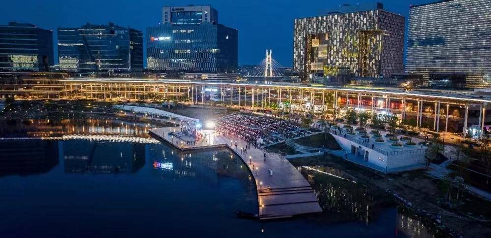 新地标"白沙银泰城"正加速落地郑州丨独家采访_商业_项目_相关