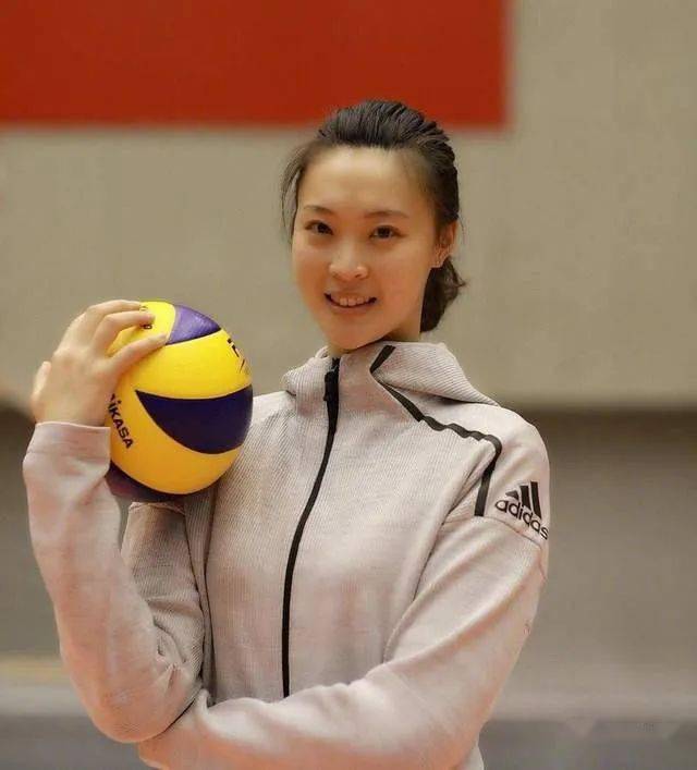 好消息,女排队长惠若琪,被国际奥委会重用,曾战胜心脏病夺冠!
