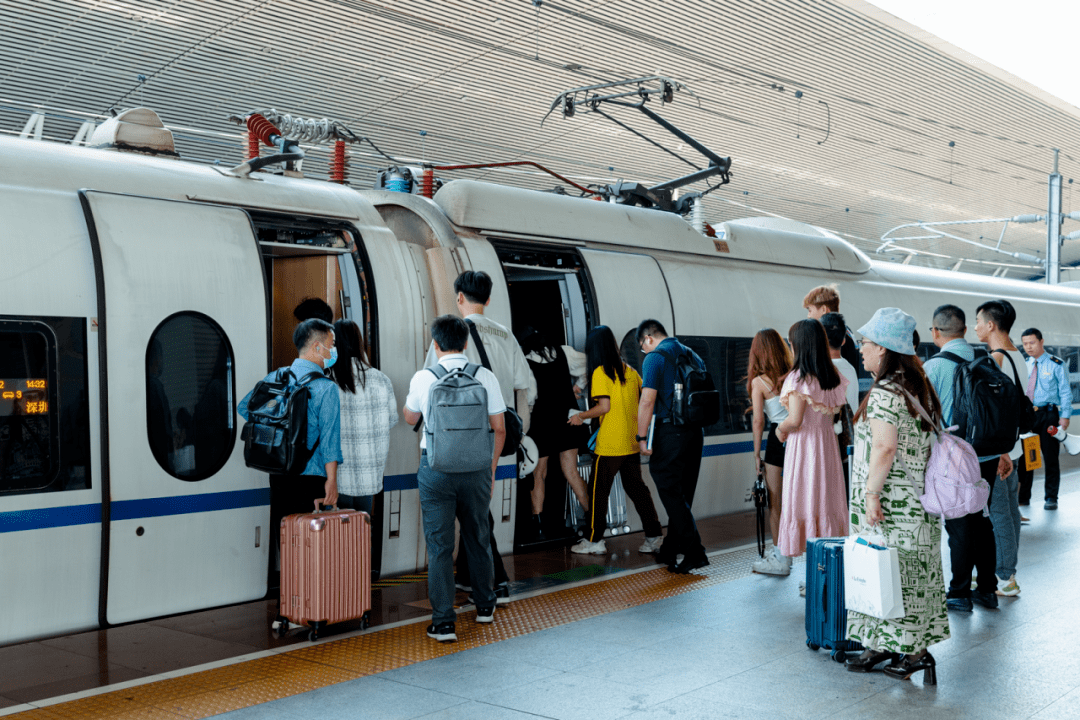 全新的「虎门高铁站」来啦!_候车_列车_换乘