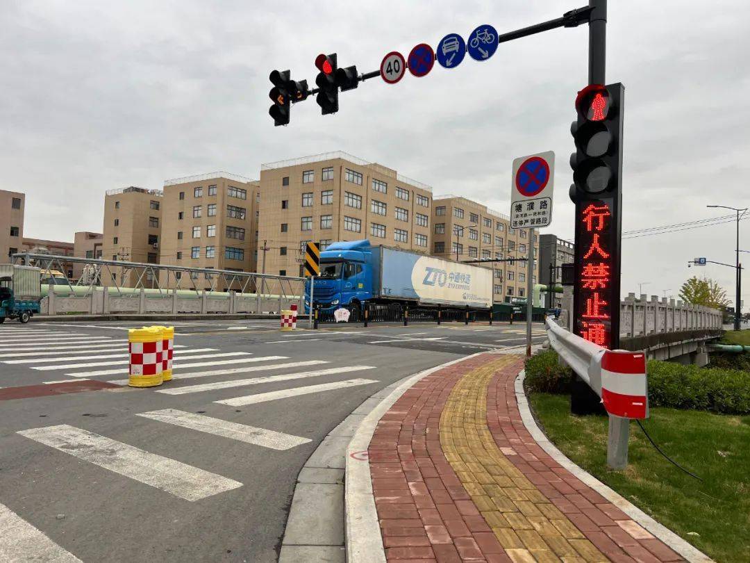 秀洲90个十字路口的"华丽变身"!_改造_标准化_民生