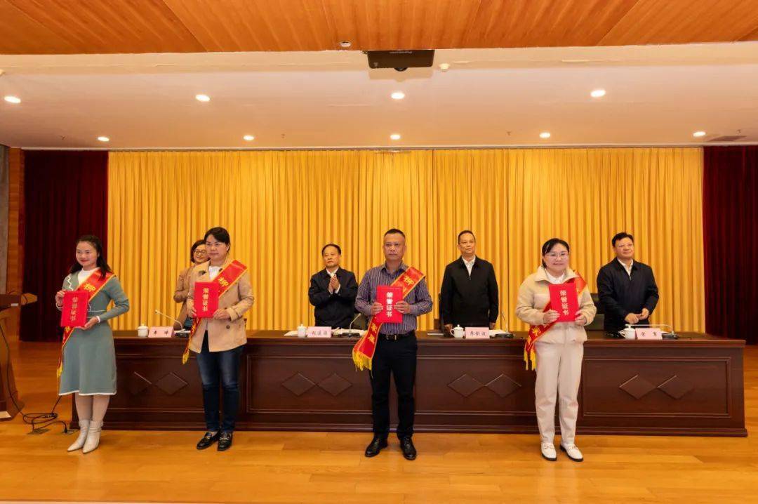 2023年柳州市清廉家庭建设工作现场推进会在城中区召开