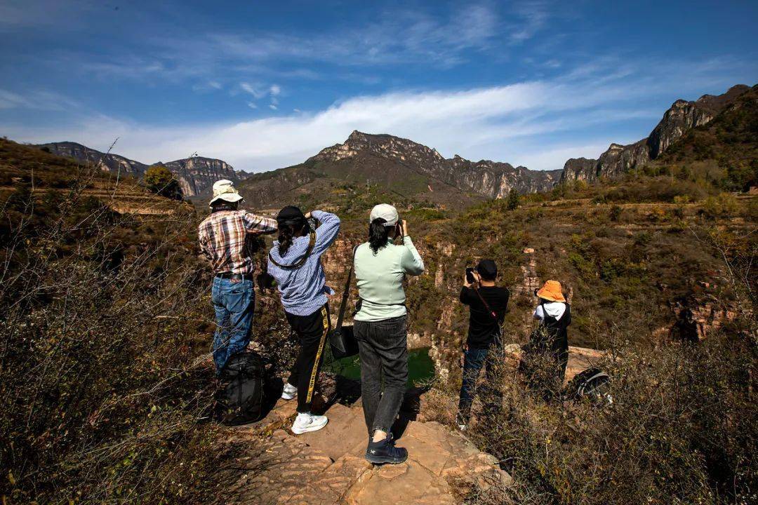 王碟摄影:林军摄影:莲子摄影:莲子摄影:密斯特刘摄影:黄风黑土皇后村