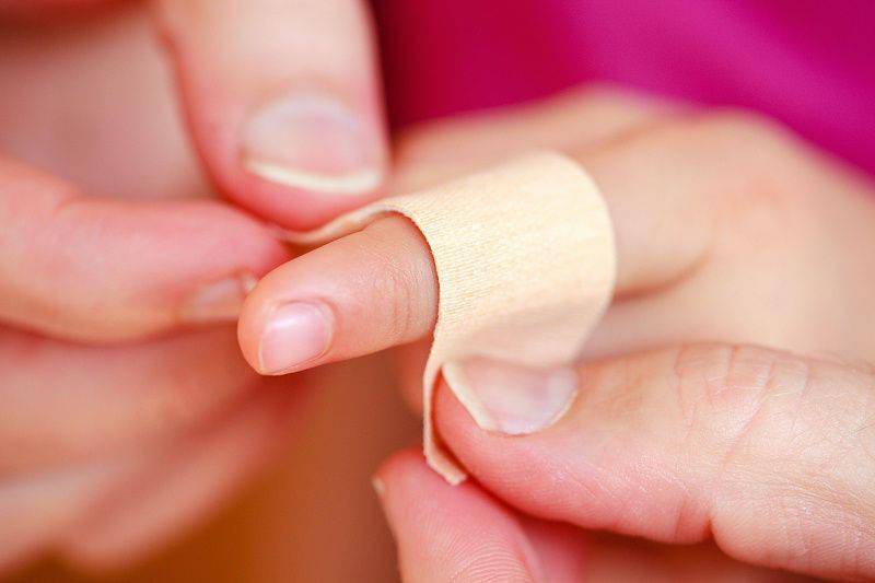 每日辟谣|小小创可贴背后的"3大使用误区"