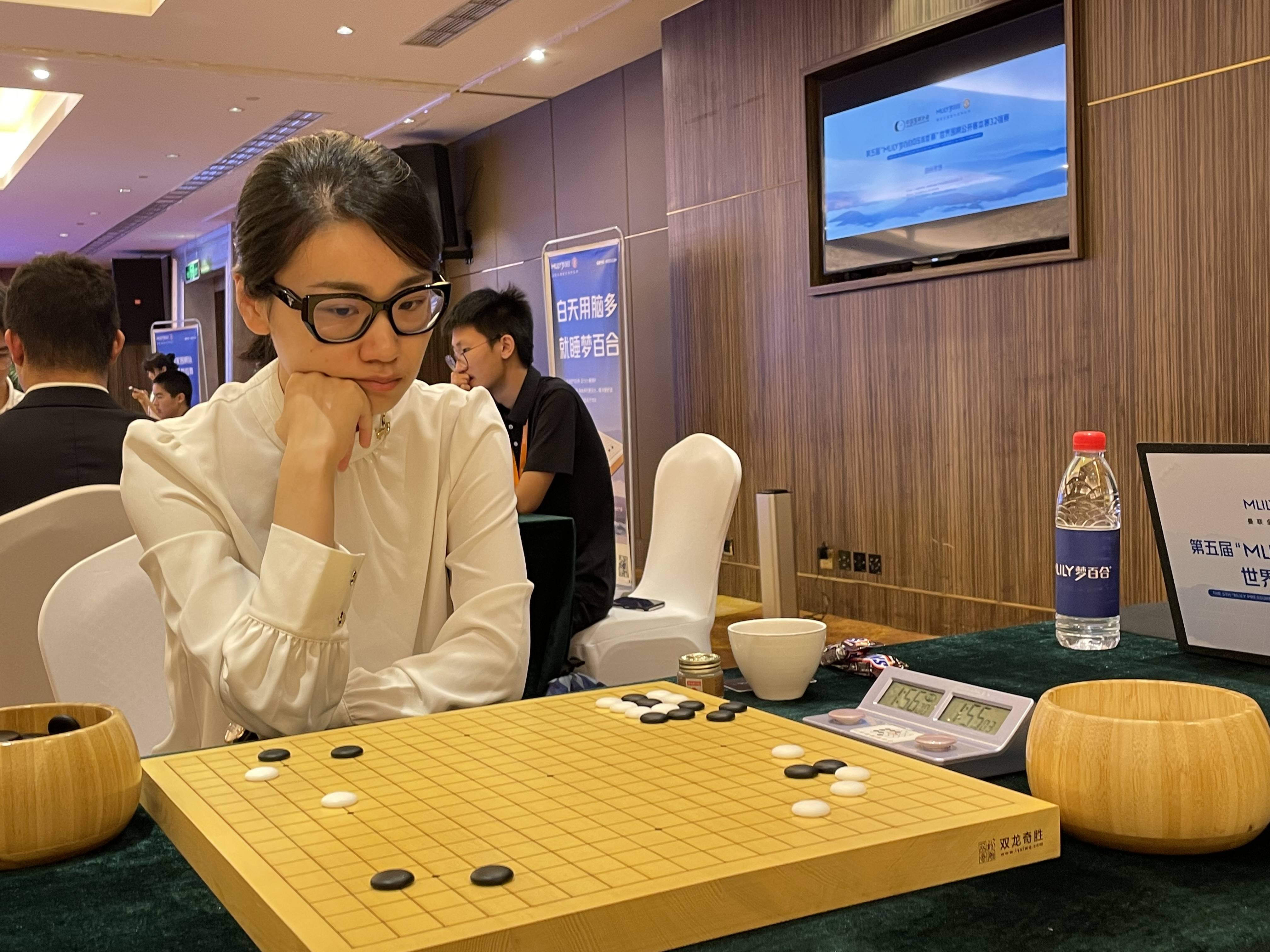 於之莹升为八段,中国围棋时隔26年再迎八段女棋手