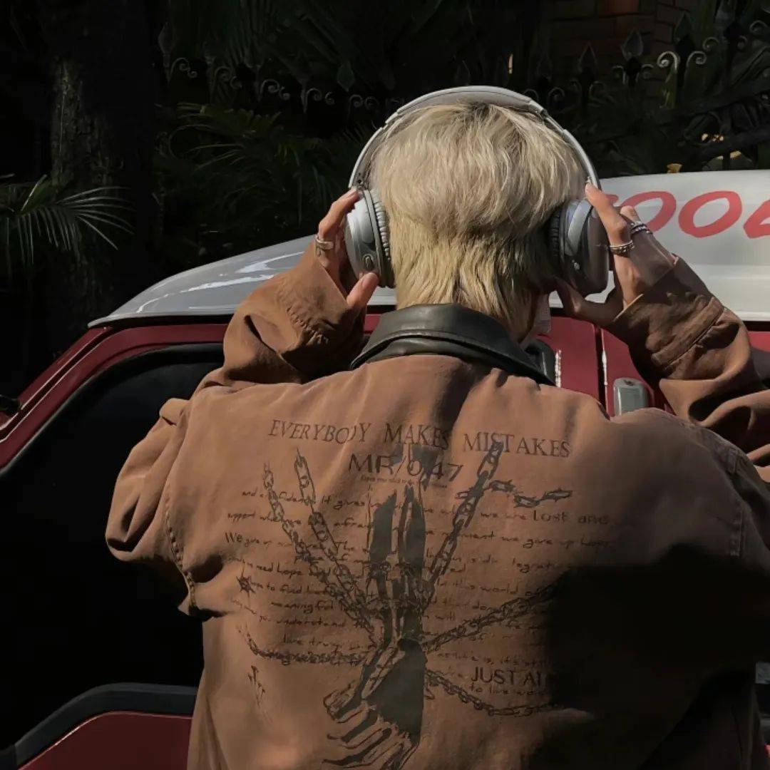 别慌今天解决不了的事情往下滑有欧美男头男生头像所以今明两天就休息