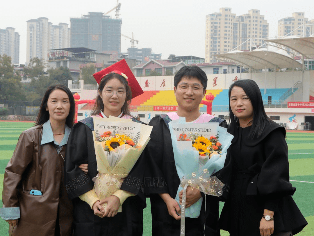 宜春四中举行心理健康委员培训会/宜春市文笔峰小学召开家校共育家长