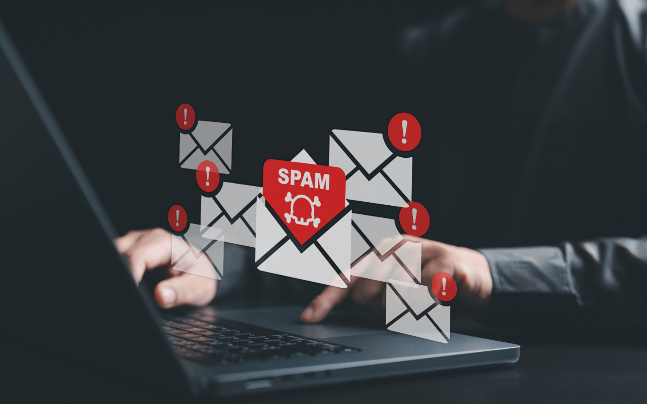 国家安全机关提示网络空间看似无形隐匿,实则谍影重重,充满硝烟暗战.