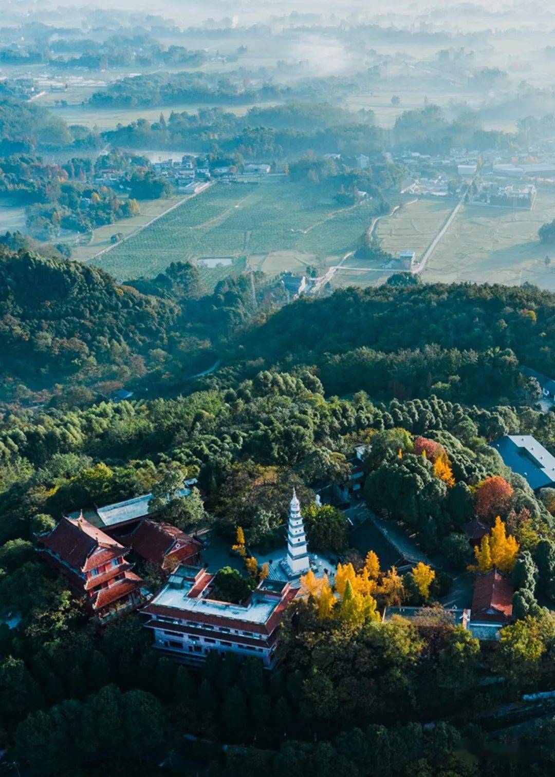 崇州白塔湖景区图片