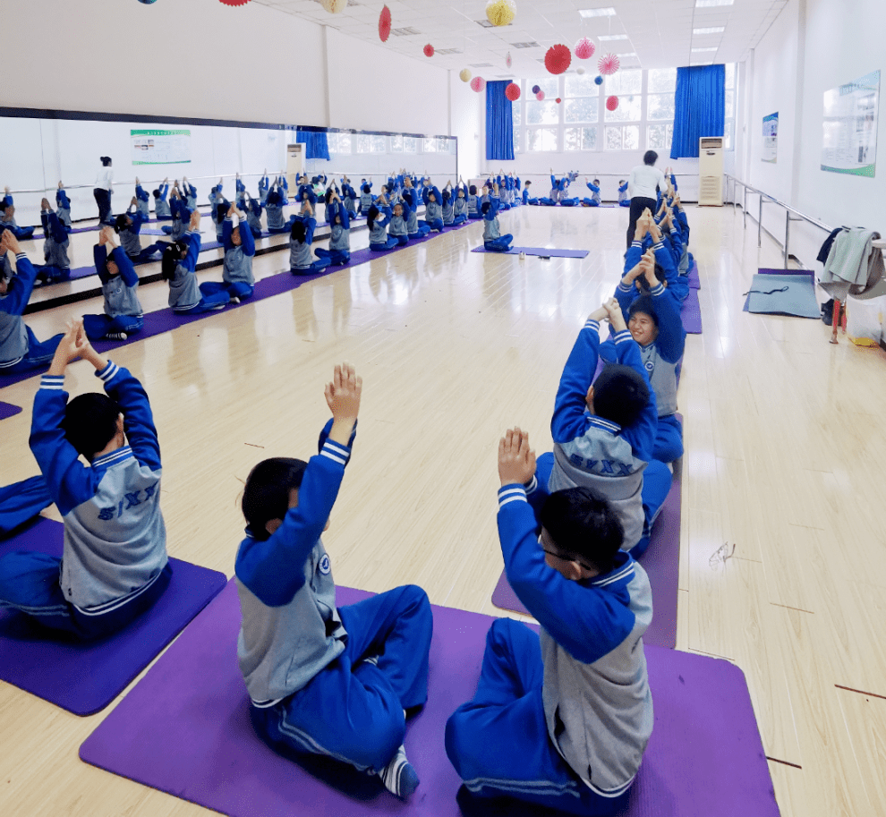 瑜见你记501班瑜伽进课堂主题活动