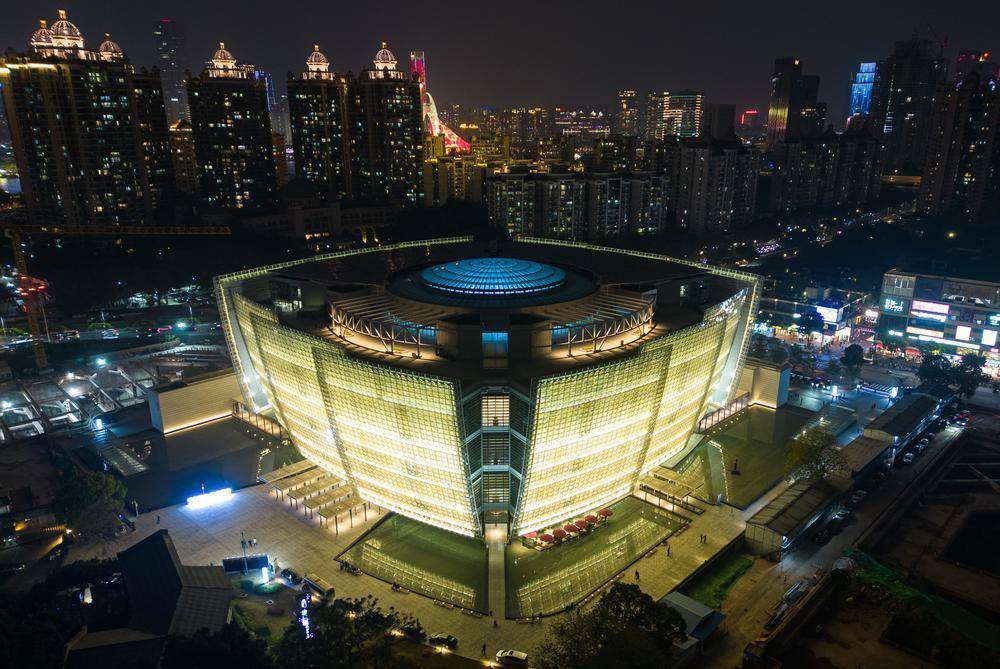 广州艺术博物院(广州美术馆)新馆正式启用,开馆大展汇聚名家名作_广东