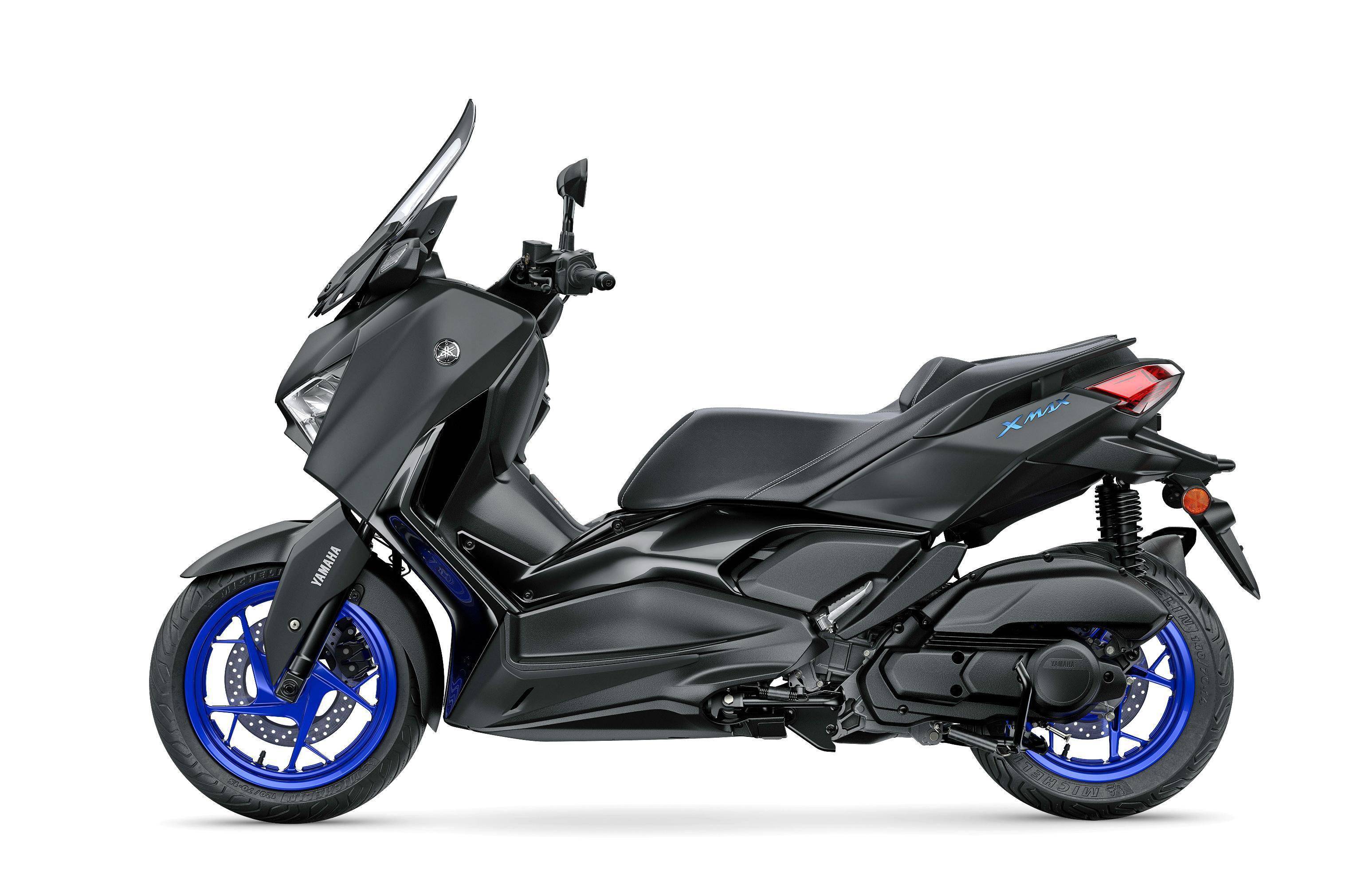 yamaha 轻量级旗舰踏板 2024 xmax 125 系列