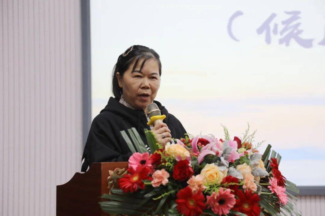 "委"以重任,"育"见未来——育秀小学校级家委会选举大会暨家长学校