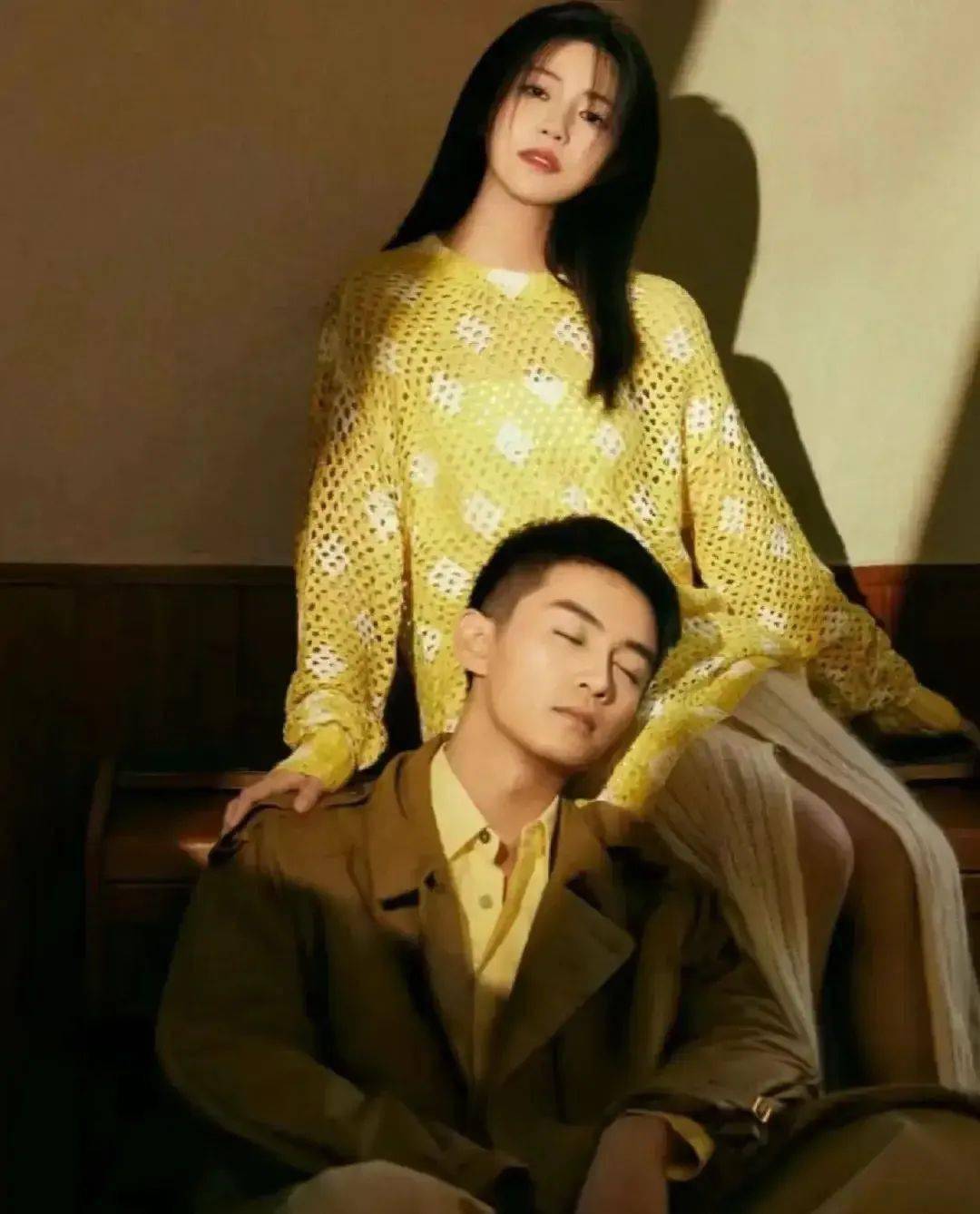 陈晓和陈妍希的北京豪宅,室内一片温馨,精致到堪比样板间_花艺_美学