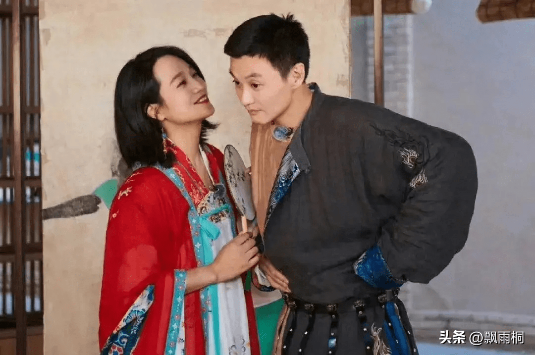 周一围朱丹:一个不善表达一个不善传达,你们敢耍老子?_台阶_冷战_网友