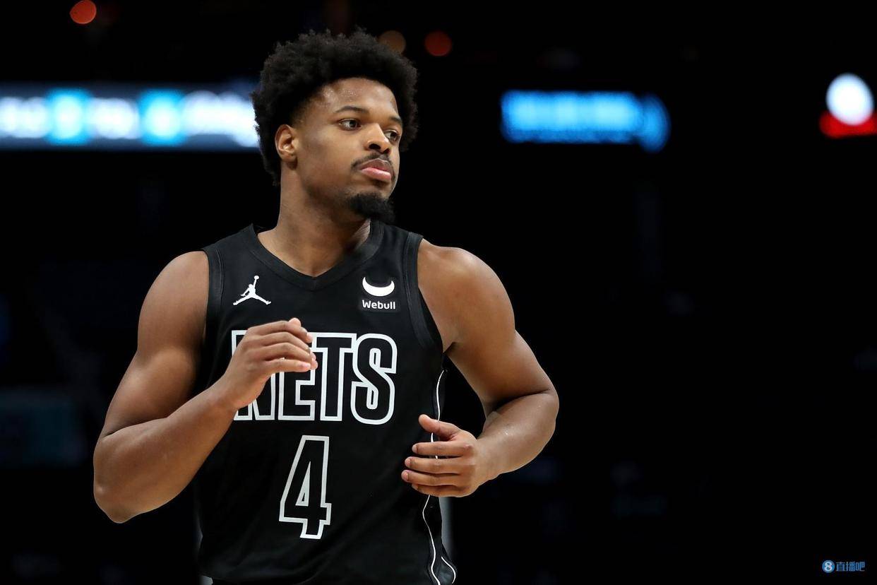 小丹尼斯-史密斯:我努力做球队需要我做的事_球员_助攻_篮网