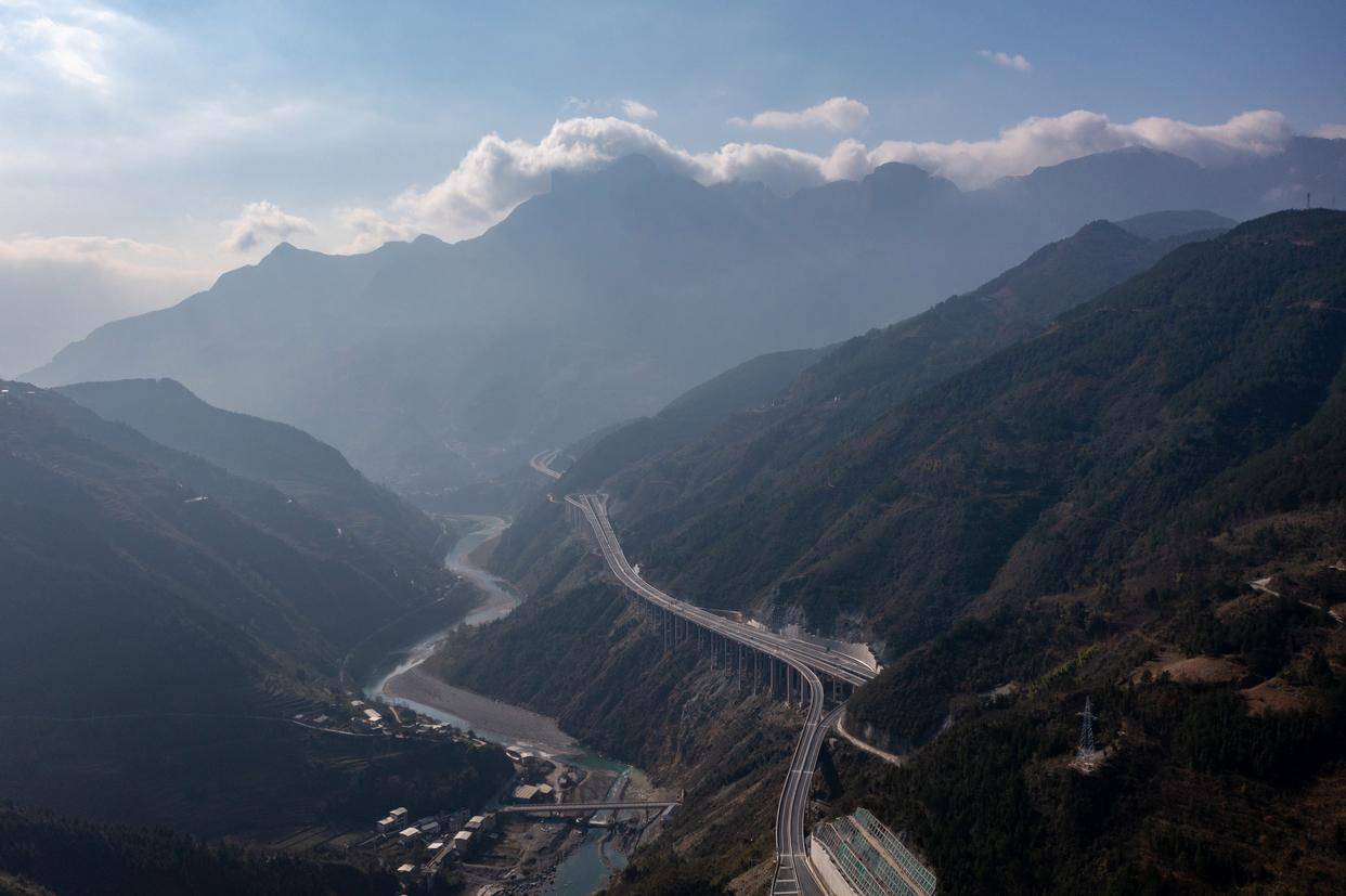 (新华全媒 )国家高速公路网巫溪至镇坪段正式通车_巫镇_黄伟_重庆