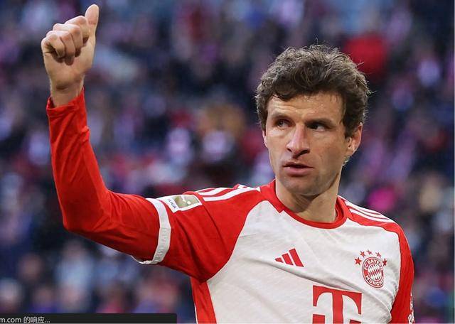 萨哈:34岁的穆勒是曼联的不错选择,就像他们签下伊布和c罗_球员_世界