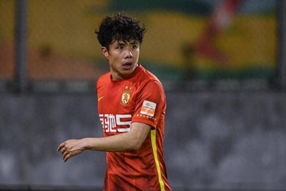 36岁前国足队长蒿俊闵离婚!