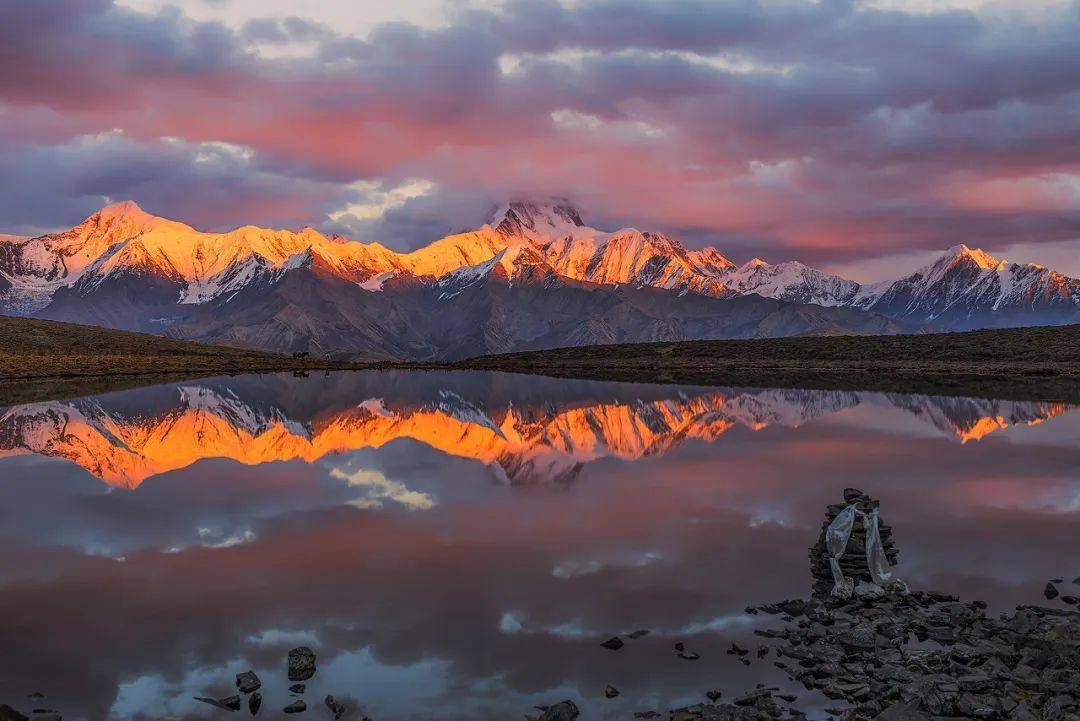 "少不入川,老不出蜀".四川,一个来了就不想走的地方_雪峰_云海_大自然