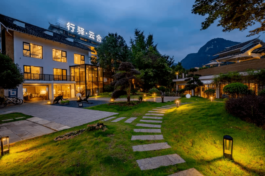 铜仁冬春游,这份宝藏民宿 交通攻略请查收!_梵净山_景区_云舍