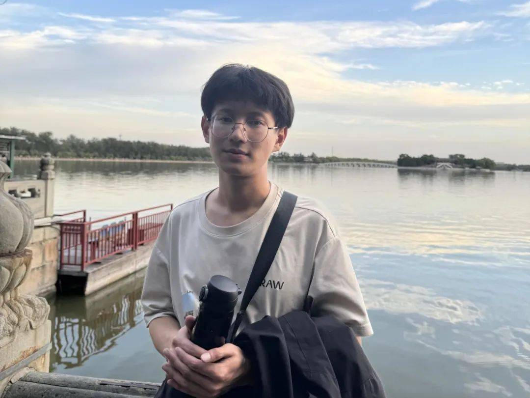 天道酬勤丨榜样伴我行—省三好篇(一)_大学生_郑天宇_同学