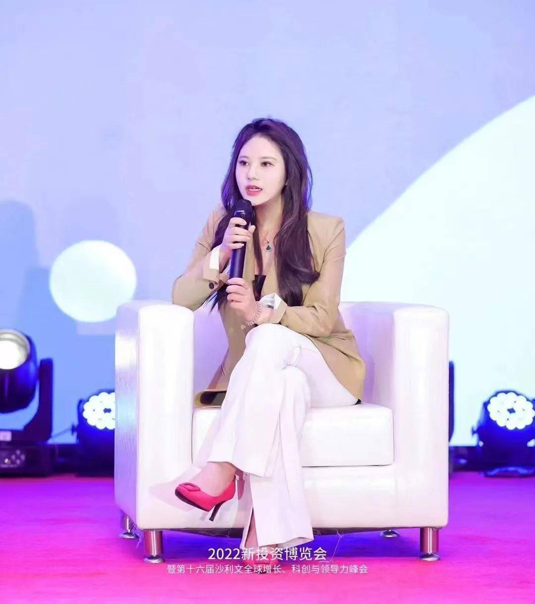 sh)招股说明书披露,聂安娜简历如下:聂安娜,1993年6月出生,中国国籍