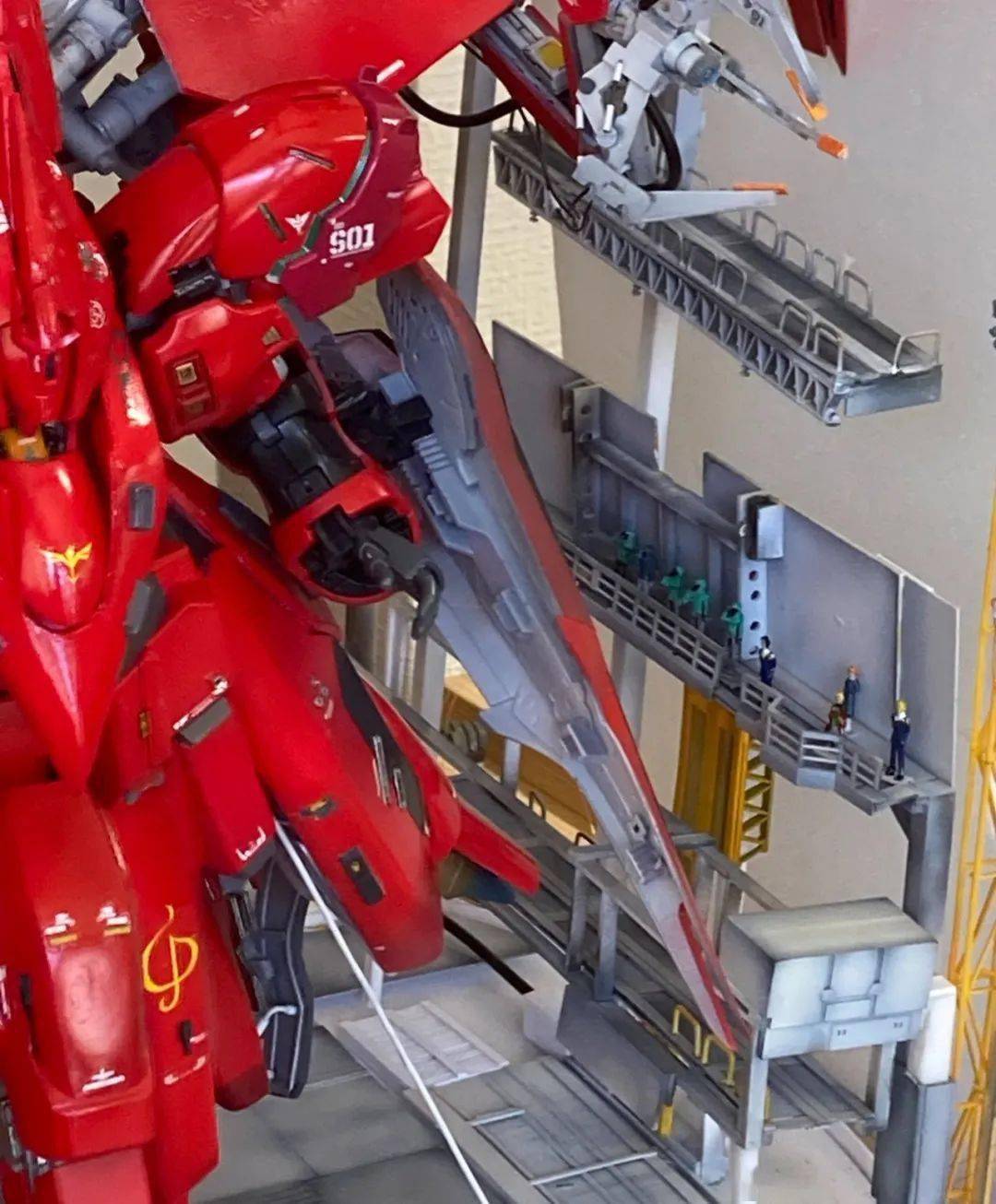 这台夜莺居然内藏沙扎比!_改造_公众_灯光