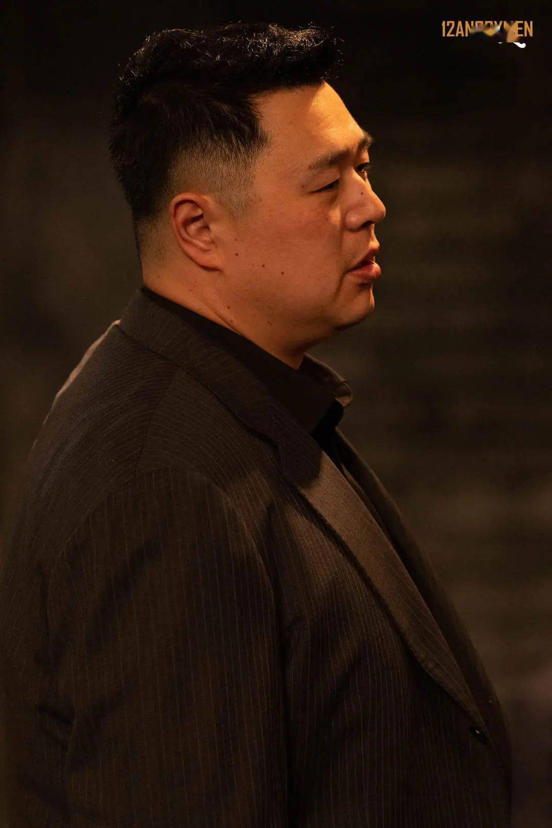 员王衡饰 2号陪审员司琨饰 1号陪审员张旭本轮《12個人》由演员张旭