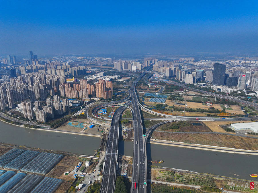 外青松公路跨吴淞江大桥通车,高效串联起青浦白鹤-昆山花桥-嘉定安亭