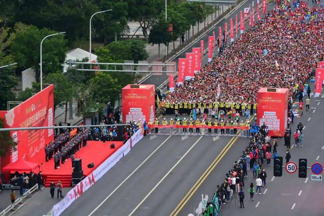 这场马拉松精英齐聚,尹顺金再战管油胜,连续第八周跑全马!