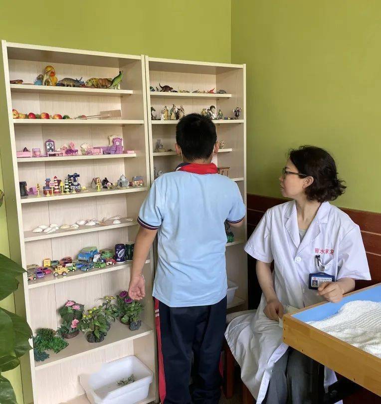 正高职称,催眠师,全科医生,浙江省计生协计生特殊家庭心理援助骨干