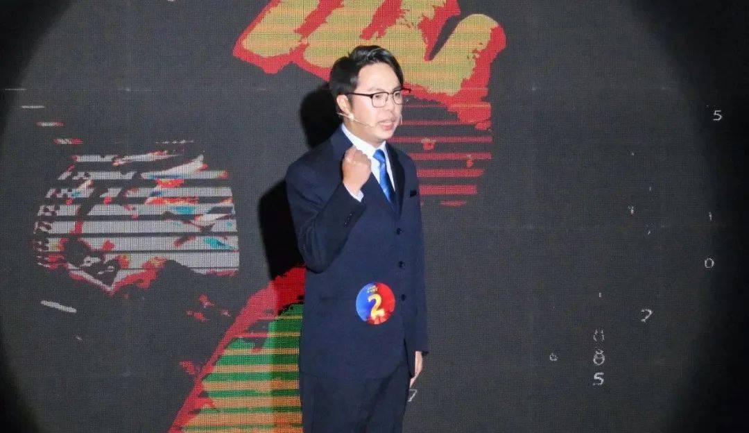 第五届"上海公安十佳辅警"总评选活动顺利举行!_单位_领导_征程