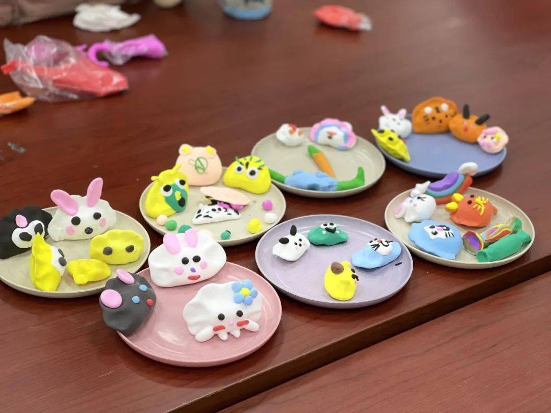 活动回顾 | 黏土饺子,捏出缤纷多彩的冬至_文化_小朋友们_手工