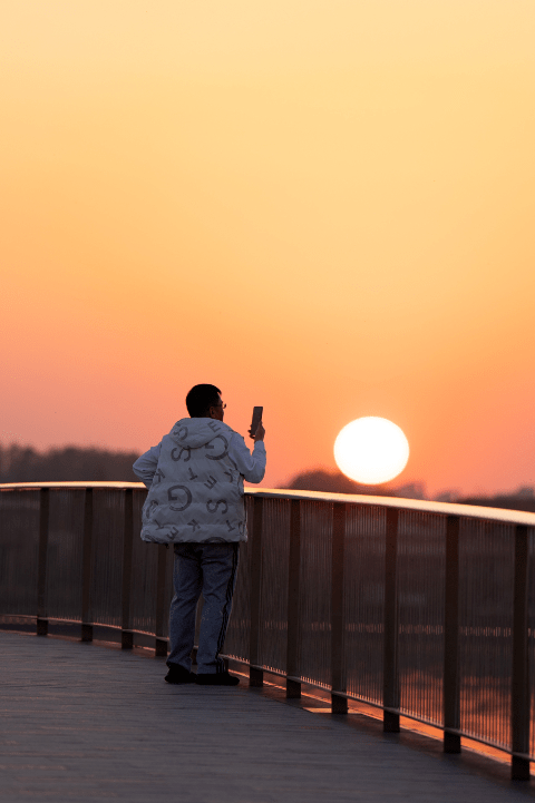 落日_夕陽_人們