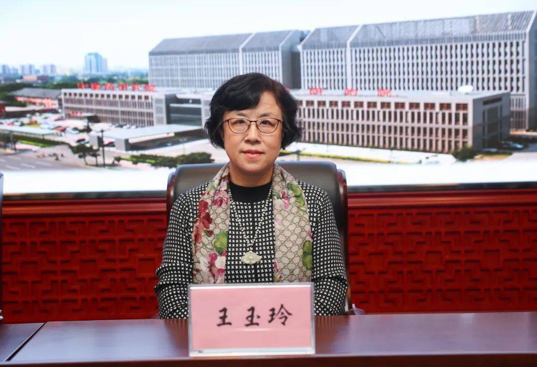 王玉玲:天津市中西医结合医院临床学院副院长授课题目:树立中医护理